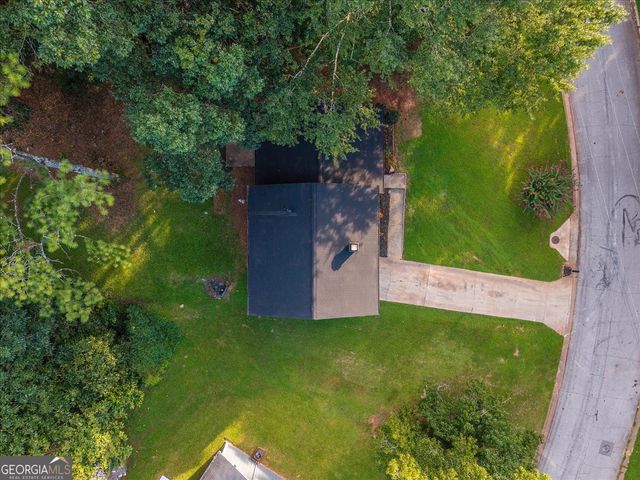 3809 Chimney Ridge Court, Ellenwood, GA 30294