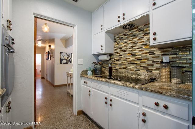 2 Holiday Lane S, Titusville, FL 32796