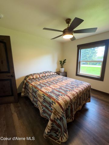 9347 N Baack RD, Hayden, ID 83835