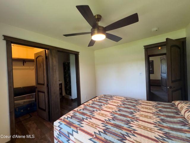 9347 N Baack RD, Hayden, ID 83835