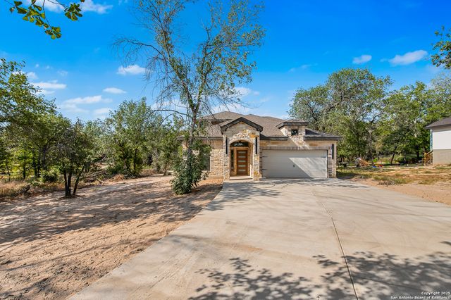 22455 Mathis Rd, San Antonio, TX 78264