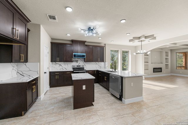 22455 Mathis Rd, San Antonio, TX 78264