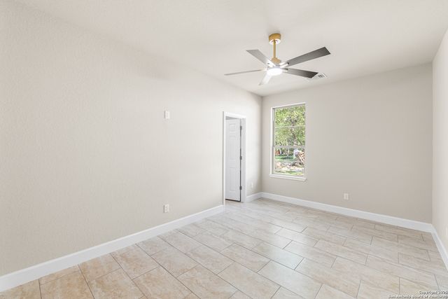 22455 Mathis Rd, San Antonio, TX 78264