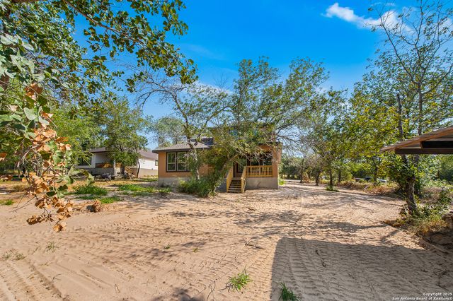 22455 Mathis Rd, San Antonio, TX 78264