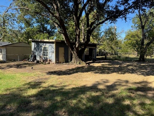 873 Rellia Drive, Terrell, TX 75160