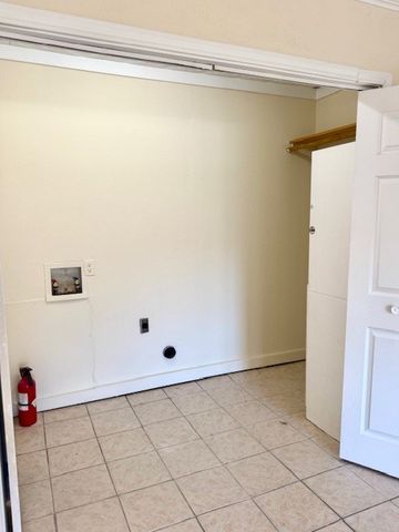 873 Rellia Drive, Terrell, TX 75160