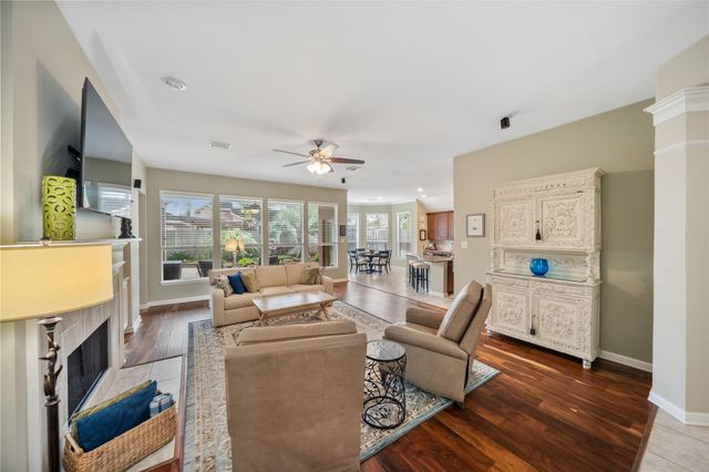 3122 Indian Summer Trail, Friendswood, TX 77546