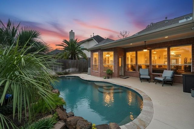 3122 Indian Summer Trail, Friendswood, TX 77546