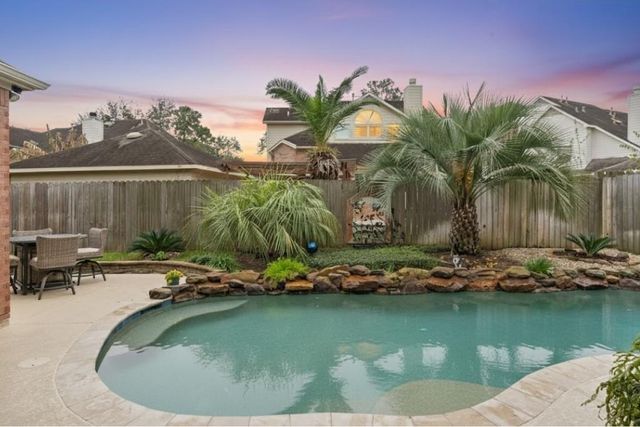 3122 Indian Summer Trail, Friendswood, TX 77546