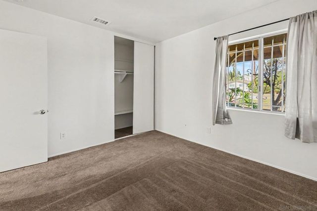 1661 Oak Hill Dr., Escondido, CA 92027