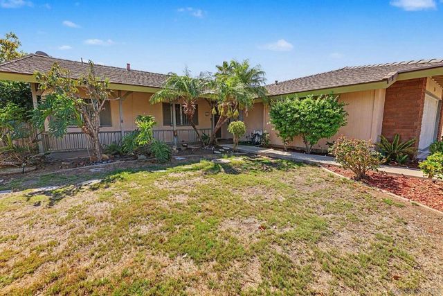 1661 Oak Hill Dr., Escondido, CA 92027