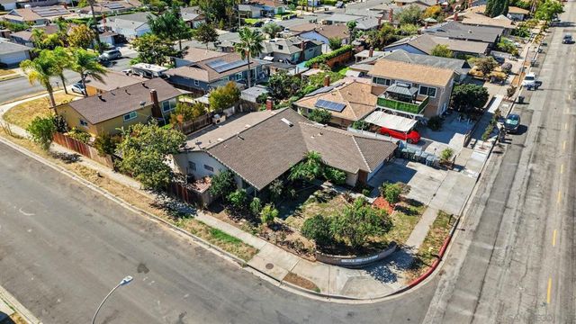 1661 Oak Hill Dr., Escondido, CA 92027