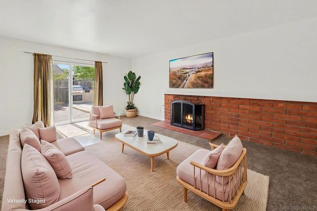 1661 Oak Hill Dr., Escondido, CA 92027
