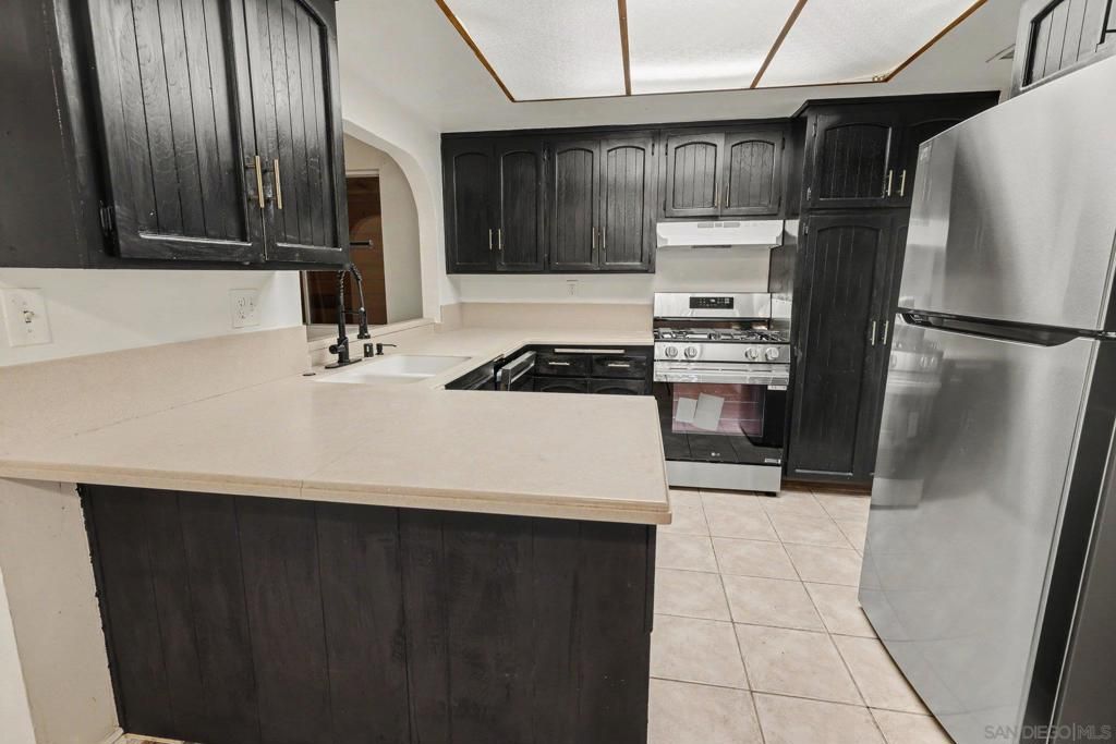 1661 Oak Hill Dr., Escondido, CA 92027 — photo 5