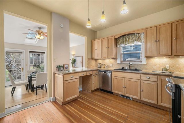 11 W Sumner Ave, Spokane, WA 99204