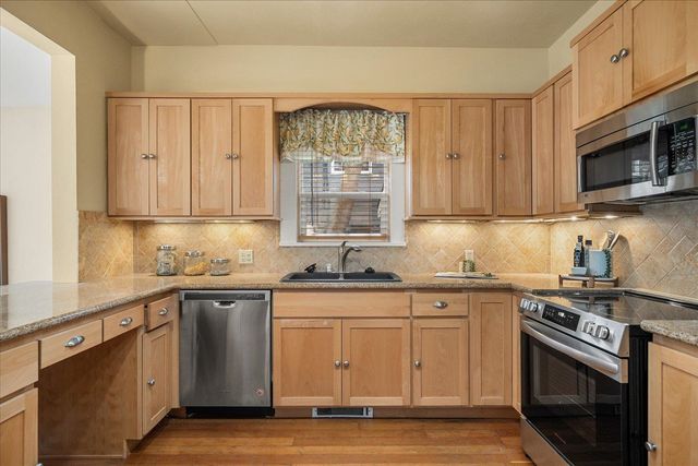 11 W Sumner Ave, Spokane, WA 99204