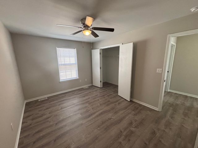 1427 BODIE DR, Columbia, MO 65202