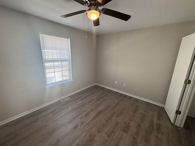 1427 BODIE DR, Columbia, MO 65202