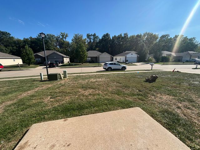 1427 BODIE DR, Columbia, MO 65202