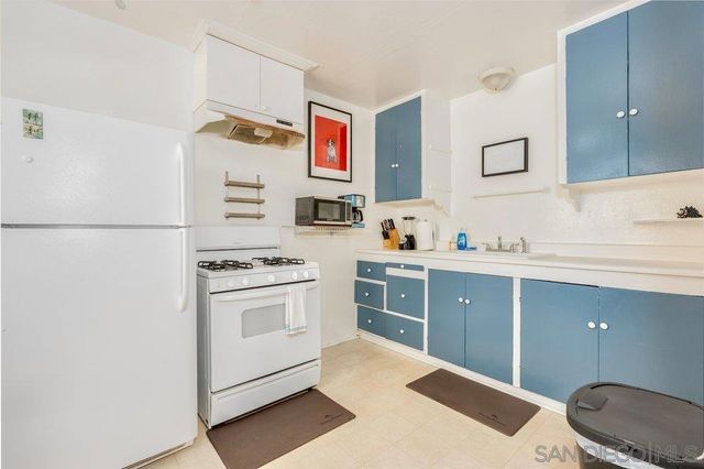1968 70 Pacific Beach Drive, San Diego, CA 92109