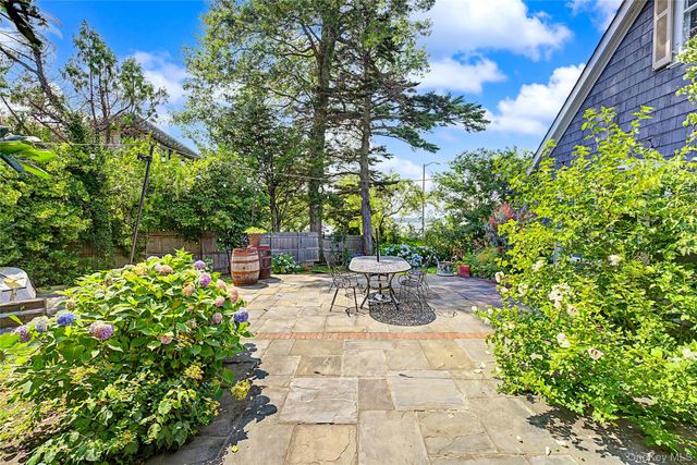 1120 Shore Road, Little Neck, NY 11363