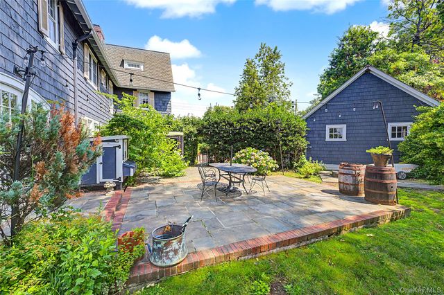 1120 Shore Road, Little Neck, NY 11363
