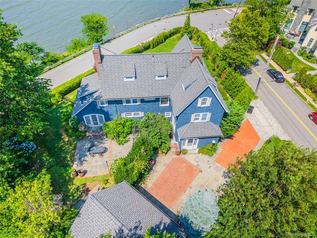 1120 Shore Road, Little Neck, NY 11363