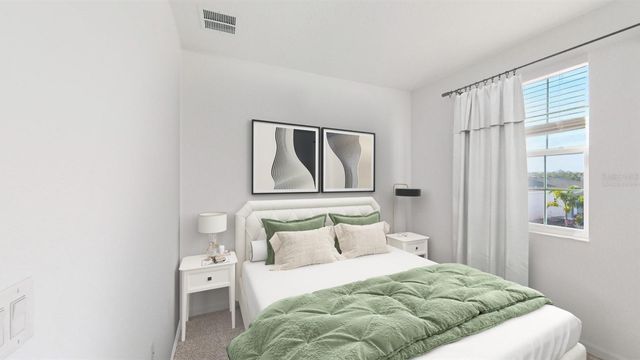 762 RIVINGTON AVENUE, Debary, FL 32713