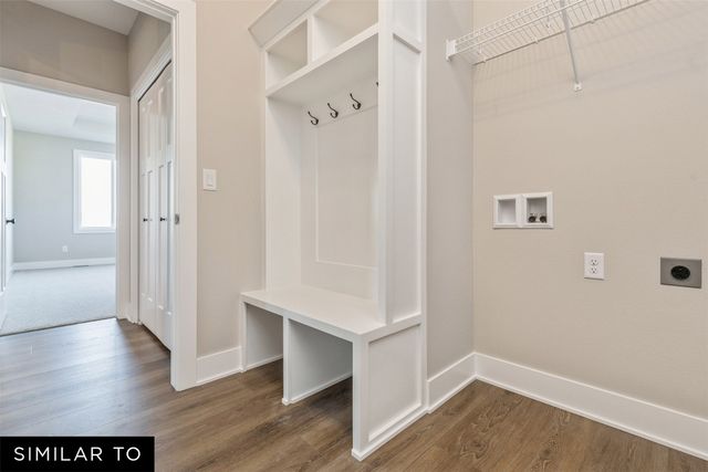 5722 NE Creek Ridge Drive, Ankeny, IA 50021