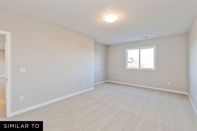 5722 NE Creek Ridge Drive, Ankeny, IA 50021