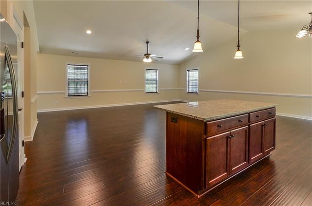 900 Dutch RD, Suffolk, VA 23437