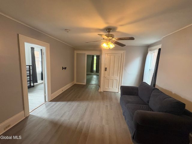 334 4th Street 3, Troy, NY 12180
