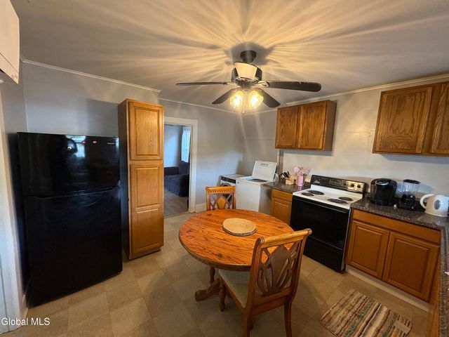 334 4th Street 3, Troy, NY 12180