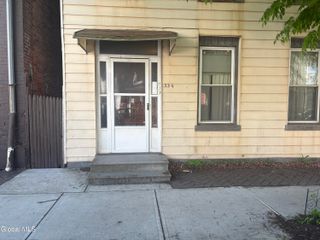 334 4th Street 3, Troy, NY 12180
