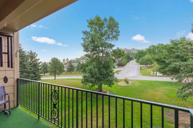 3964 FAIRWAY HILLS DR, Rapid City, SD 57702