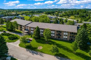 3964 FAIRWAY HILLS DR, Rapid City, SD 57702