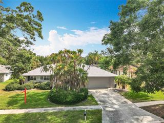2742 SEA PINES CIRCLE E, Clearwater, FL 33761
