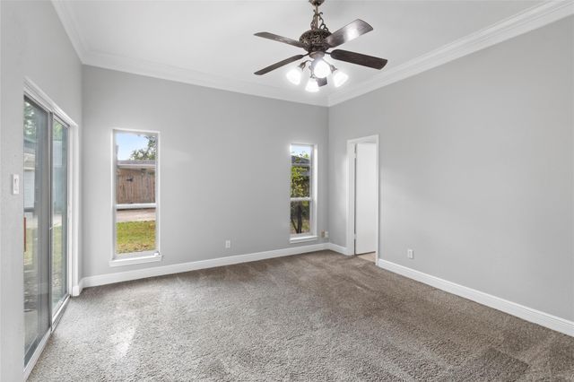 1207 Yorkshire Drive, Friendswood, TX 77546