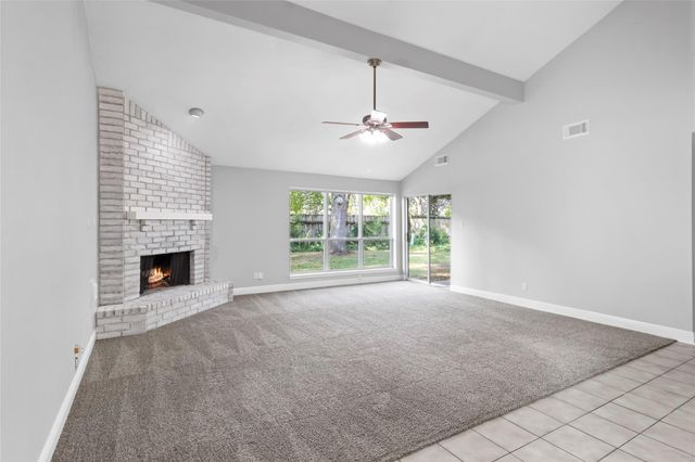 1207 Yorkshire Drive, Friendswood, TX 77546