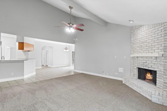 1207 Yorkshire Drive, Friendswood, TX 77546