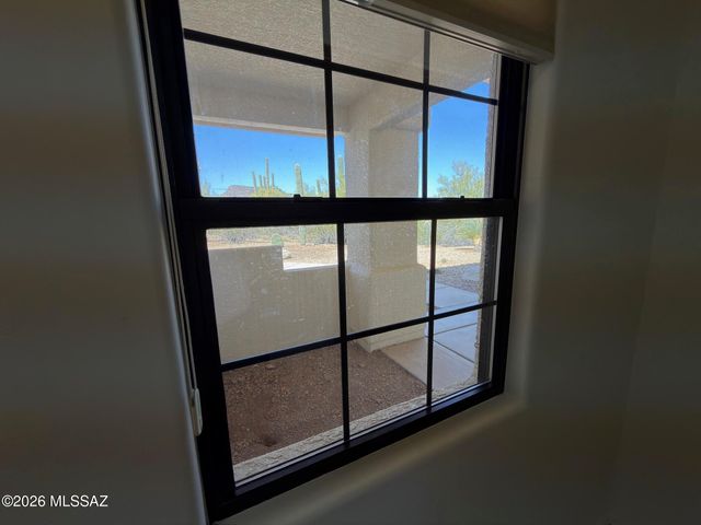 6775 W Ina Road, Tucson, AZ 85743