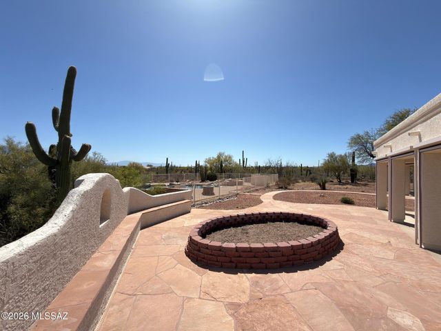 6775 W Ina Road, Tucson, AZ 85743