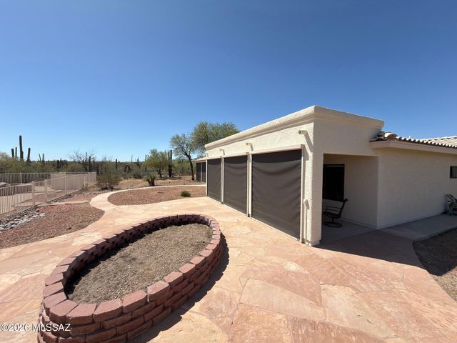 6775 W Ina Road, Tucson, AZ 85743