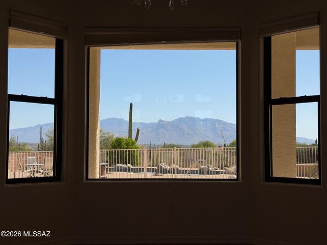 6775 W Ina Road, Tucson, AZ 85743