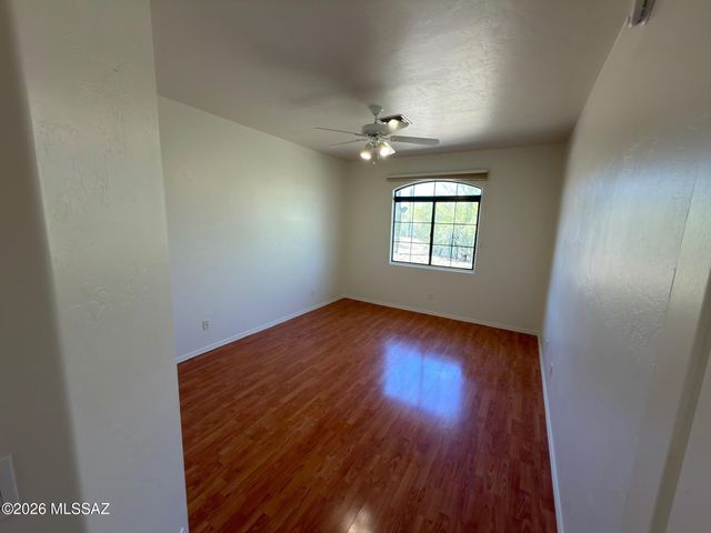 6775 W Ina Road, Tucson, AZ 85743