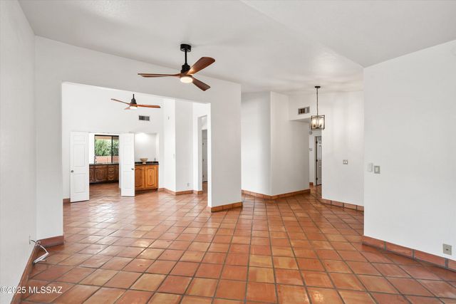 7391 E Damasco Place, Tucson, AZ 85750