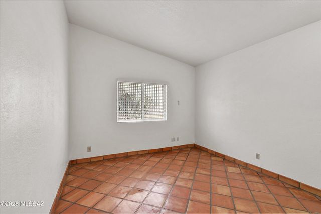 7391 E Damasco Place, Tucson, AZ 85750