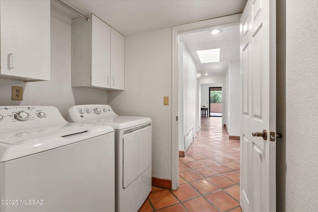 7391 E Damasco Place, Tucson, AZ 85750