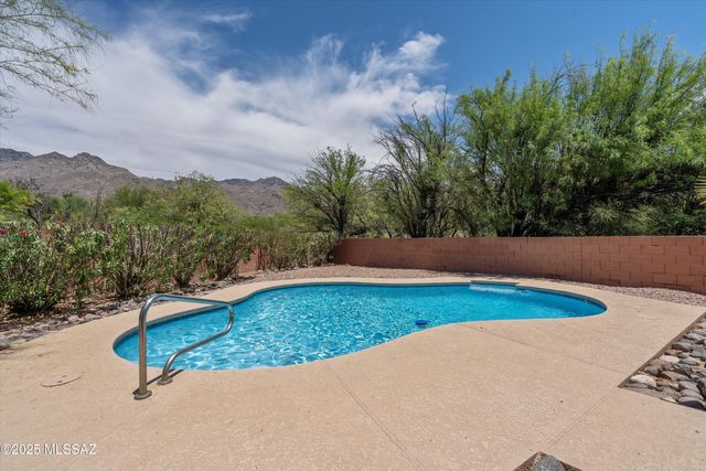 7391 E Damasco Place, Tucson, AZ 85750