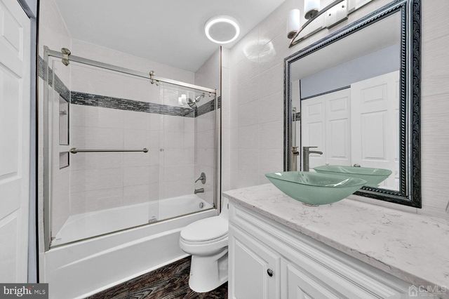 914 ASPEN DR, Plainsboro, NJ 08536